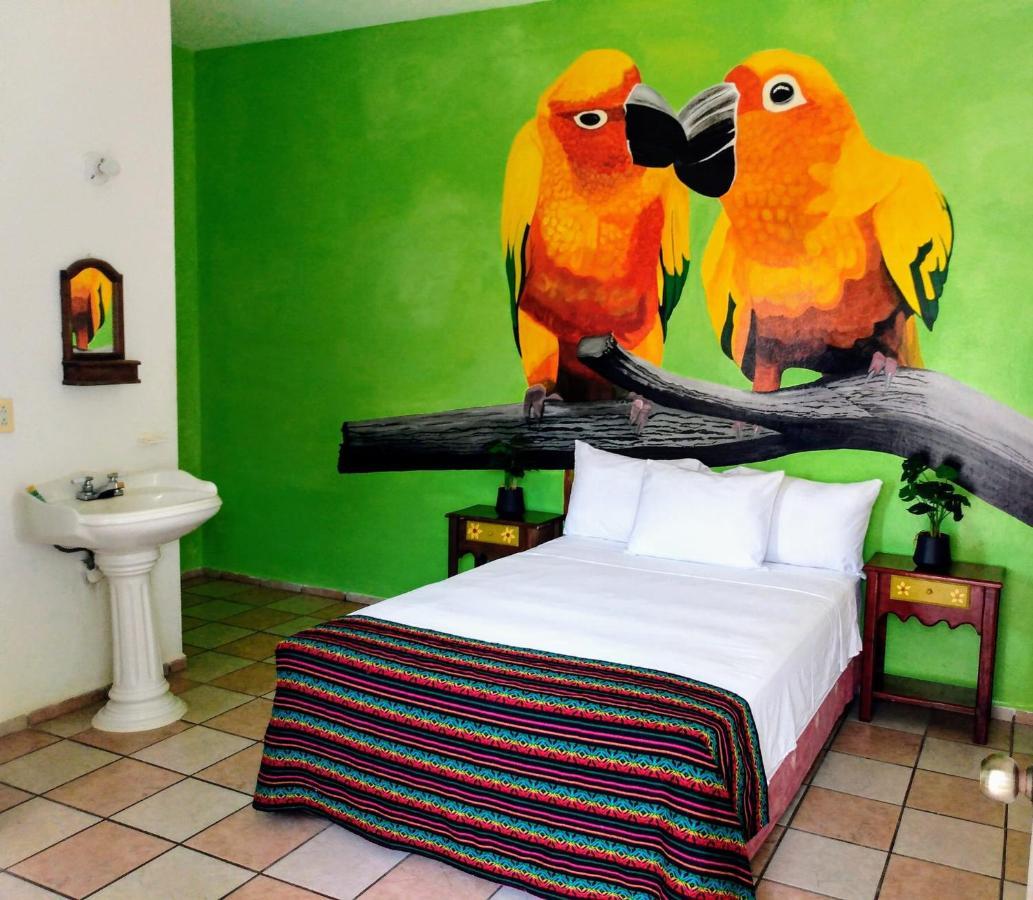 Hotel Esmeralda Tampico Buitenkant foto