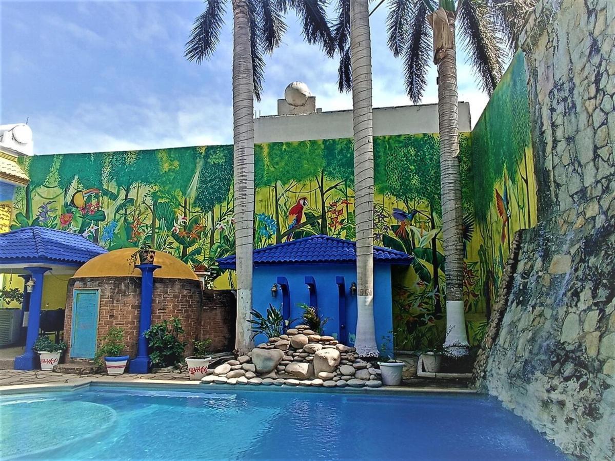 Hotel Esmeralda Tampico Buitenkant foto