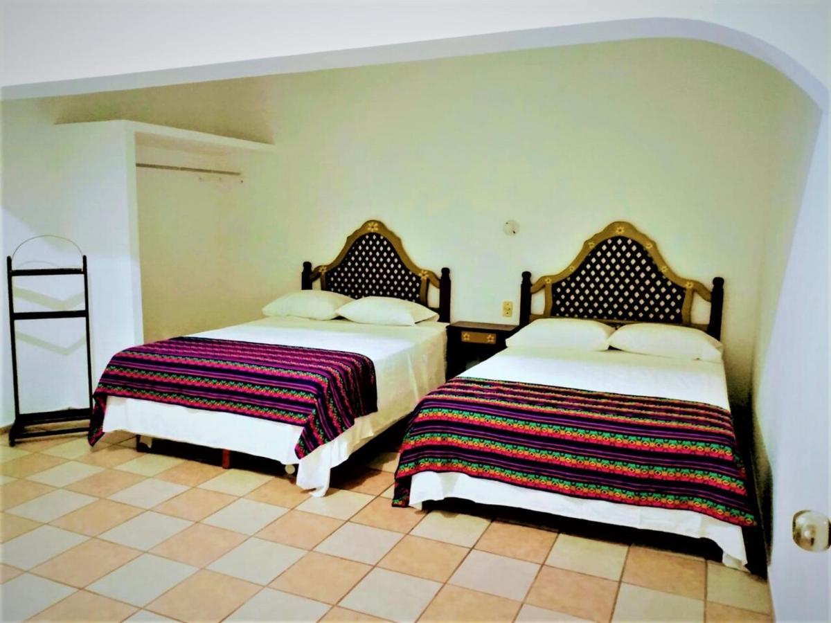 Hotel Esmeralda Tampico Buitenkant foto